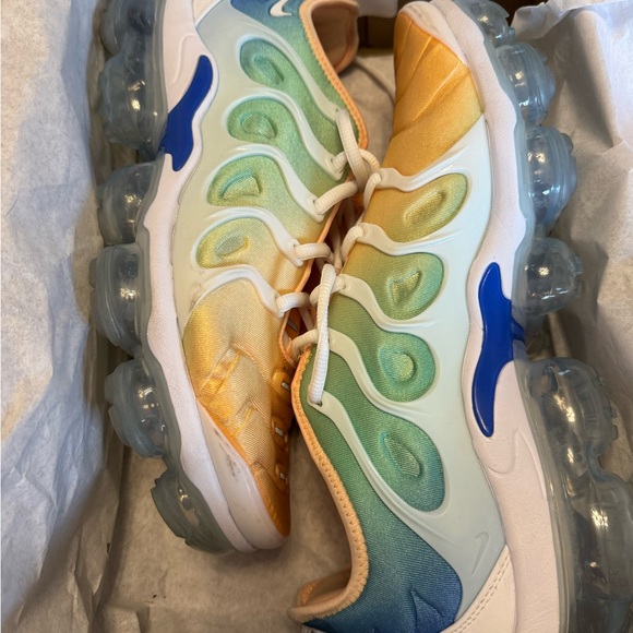 Nike Air Vapormax Plus - Picture 5 of 6